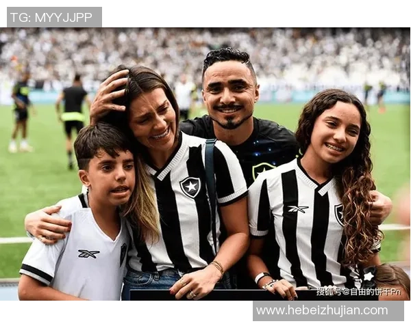 足球传奇告别赛场回顾赛季后退役的明星球员与他们的辉煌瞬间